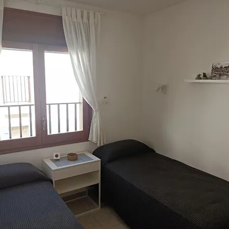 Apartamento Perris 2-2 *